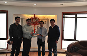 Signing contract with china domestic client
